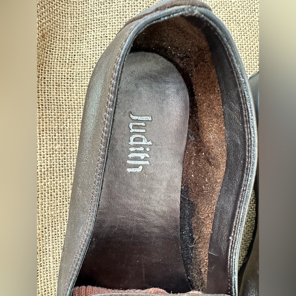 Judith Gray Green Metallic Loafers - Picture 2 of 9